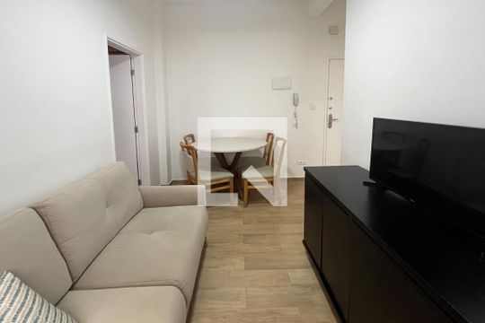 Sala de apartamento para alugar com 1 quarto, 48m² em Boqueirão, Santos