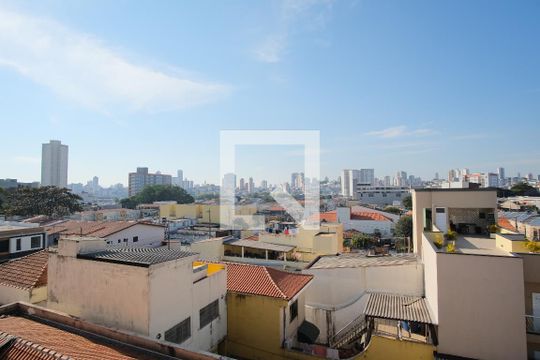 Vista de kitnet/studio à venda com 1 quarto, 35m² em Vila Carrão, São Paulo