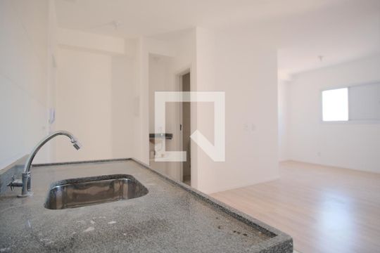 Cozinha de kitnet/studio à venda com 1 quarto, 35m² em Vila Carrão, São Paulo