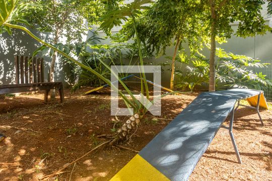 Área comum de kitnet/studio à venda com 1 quarto, 25m² em Indianópolis, São Paulo