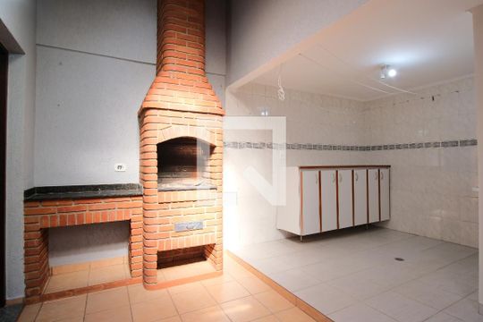Quintal de casa à venda com 3 quartos, 200m² em Vila Mafra, São Paulo
