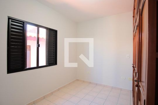 Quarto 2 de casa à venda com 3 quartos, 200m² em Vila Mafra, São Paulo
