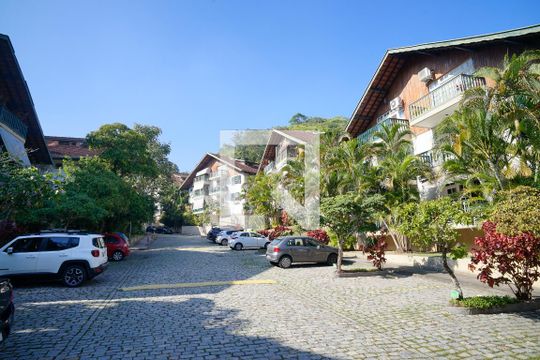 Área comum de apartamento à venda com 3 quartos, 130m² em Badu, Niterói