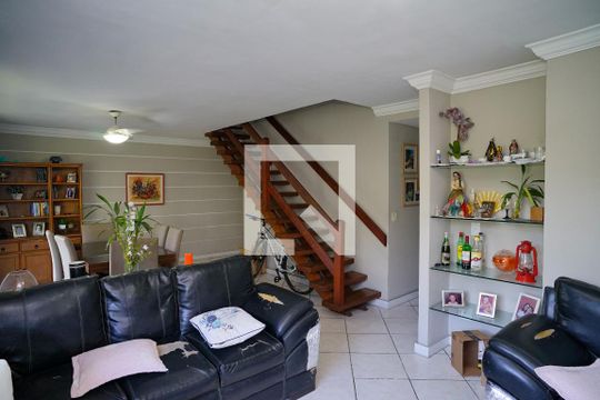 Sala de apartamento à venda com 3 quartos, 130m² em Badu, Niterói
