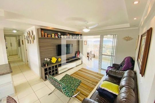 Sala de apartamento para alugar com 3 quartos, 111m² em Jardim Tres Marias, Guarujá