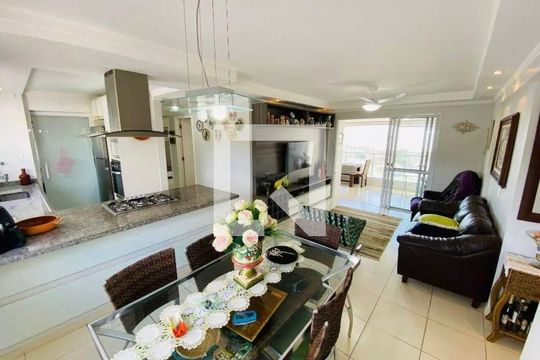 Cozinha de apartamento para alugar com 3 quartos, 111m² em Jardim Tres Marias, Guarujá