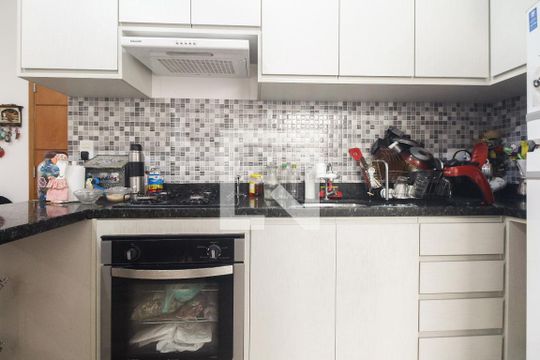 Cozinha de casa de condomínio à venda com 2 quartos, 45m² em Chácara Santo Antônio (zona Leste), São Paulo