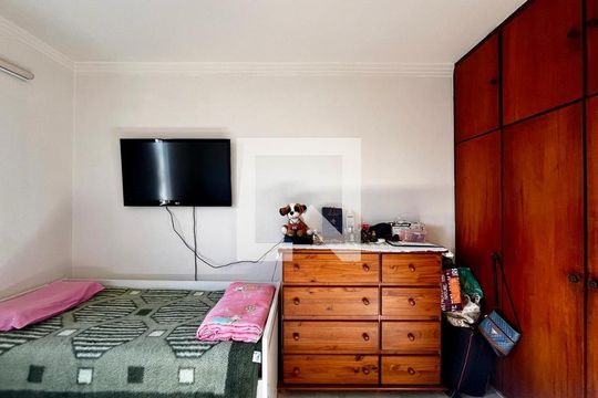 Quarto de apartamento à venda com 1 quarto, 46m² em Jardim Brasil, Campinas