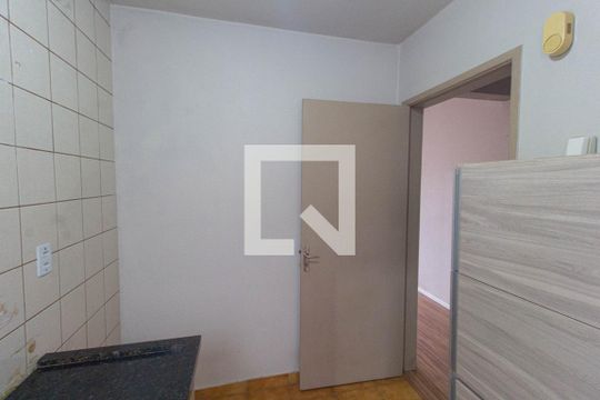 Cozinha de apartamento à venda com 2 quartos, 50m² em São Miguel, São Leopoldo