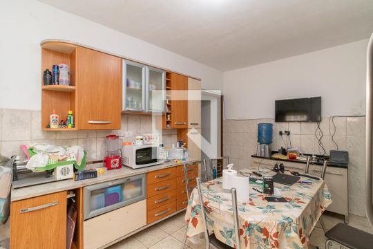 Cozinha da Casa 02 de casa à venda com 4 quartos, 300m² em Vila Paranagua, São Paulo