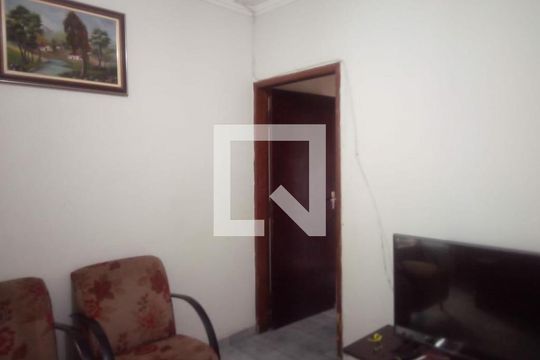 Casa à venda com 2 quartos, 250m² em Parque João Ramalho, Santo André