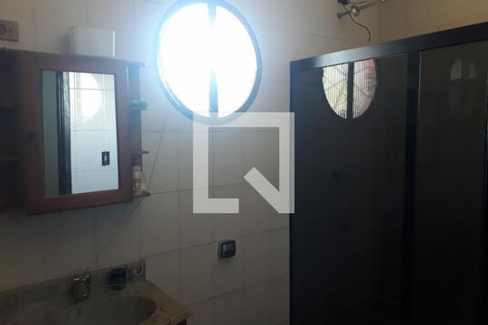 Casa à venda com 3 quartos, 150m² em Jardim Santo Antônio, Santo André