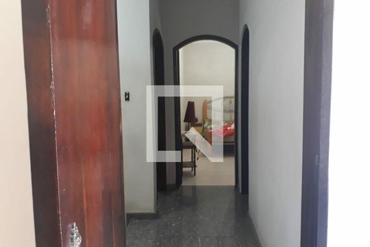 Casa à venda com 3 quartos, 150m² em Jardim Santo Antônio, Santo André