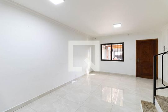 Sala de casa para alugar com 2 quartos, 100m² em Vila Vermelha, São Paulo