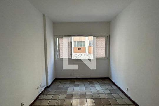 Sala de apartamento à venda com 2 quartos, 74m² em Méier, Rio de Janeiro