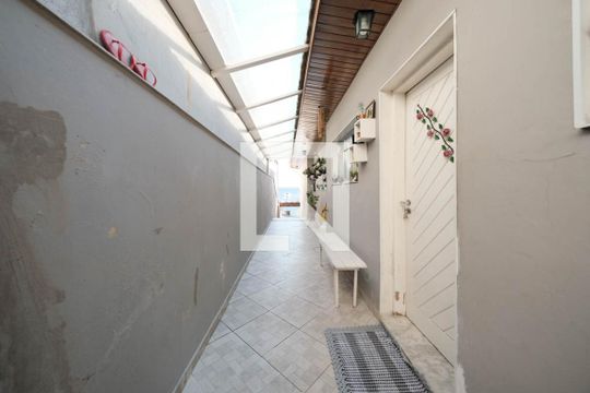 Área externa de casa à venda com 3 quartos, 130m² em Jardim de Lorenzo, São Paulo