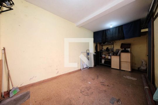 Garagem de casa à venda com 3 quartos, 130m² em Jardim de Lorenzo, São Paulo