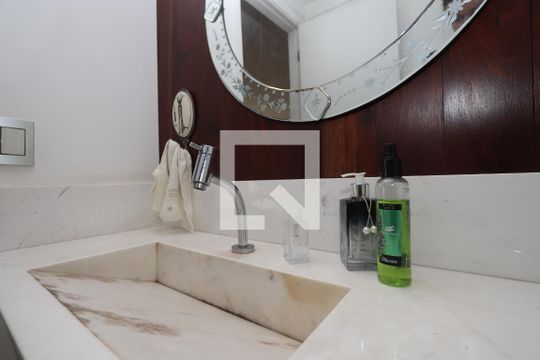 Lavabo de apartamento à venda com 3 quartos, 118m² em Vila Sonia, São Paulo