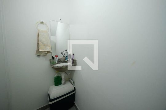 Lavabo de casa à venda com 2 quartos, 75m² em Jardim Santa Maria, São Paulo