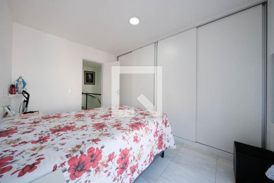 Quarto 1 de casa à venda com 2 quartos, 75m² em Jardim Santa Maria, São Paulo