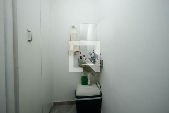Lavabo de casa à venda com 2 quartos, 75m² em Jardim Santa Maria, São Paulo