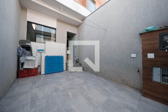 Garagem de casa à venda com 2 quartos, 75m² em Jardim Santa Maria, São Paulo