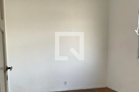 Quarto  de apartamento à venda com 2 quartos, 75m² em Penha Circular, Rio de Janeiro