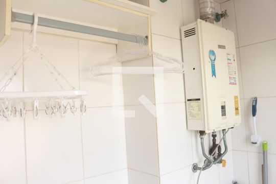 Área de Serviço de apartamento para alugar com 3 quartos, 83m² em Jardim Sao Caetano, São Caetano do Sul