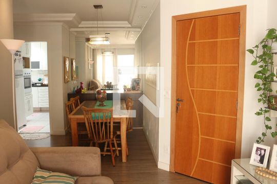Sala de apartamento para alugar com 3 quartos, 83m² em Jardim Sao Caetano, São Caetano do Sul