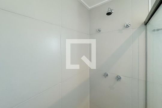 Banheiro de kitnet/studio à venda com 1 quarto, 22m² em Paraíso, São Paulo
