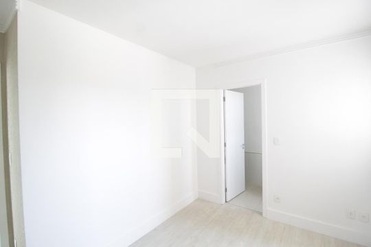 Quarto 1 - Suíte de apartamento para alugar com 3 quartos, 180m² em Osvaldo Rezende, Uberlândia