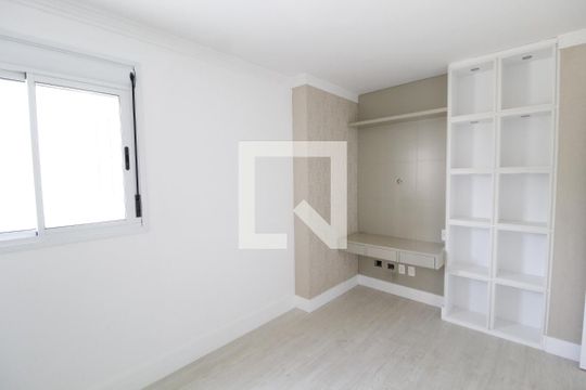 Quarto 1 - Suíte de apartamento para alugar com 3 quartos, 180m² em Osvaldo Rezende, Uberlândia