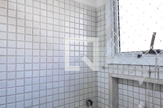 Banheiro Social de apartamento à venda com 2 quartos, 100m² em Vila Andrade, São Paulo
