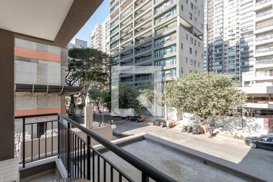 Varanda de kitnet/studio à venda com 1 quarto, 27m² em Campo Belo, São Paulo