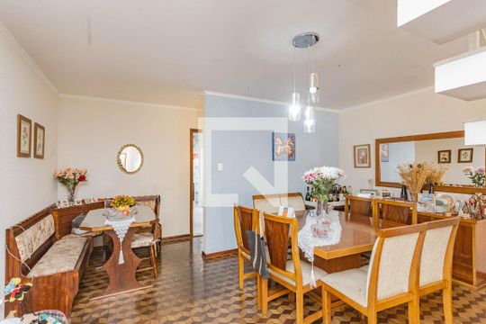 Sala de casa à venda com 3 quartos, 210m² em Vila Vera, São Paulo