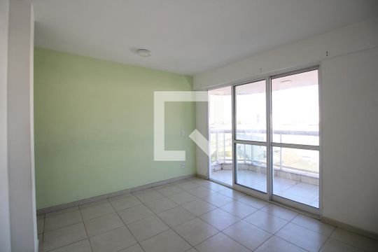 Sala de apartamento à venda com 2 quartos, 90m² em Curicica, Rio de Janeiro