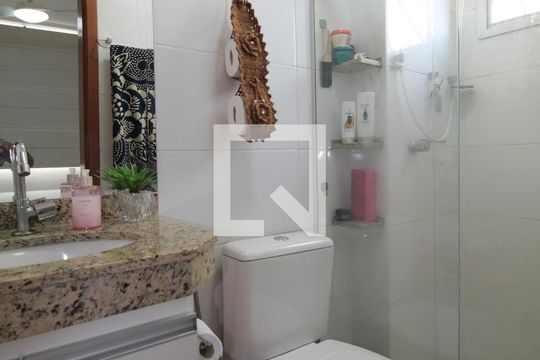 Banheiro da Suíte de apartamento para alugar com 3 quartos, 65m² em Rio Branco, Belo Horizonte