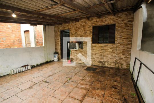 Garagem de casa para alugar com 3 quartos, 125m² em Hípica, Porto Alegre