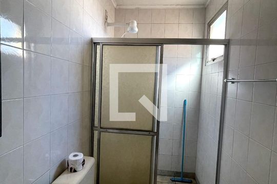 Banheiro 1 de apartamento para alugar com 3 quartos, 82m² em Parque Anhanguera, Ribeirão Preto