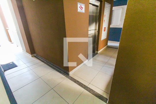 Vista do Quarto 1 de apartamento à venda com 2 quartos, 47m² em Vila Carmosina, São Paulo