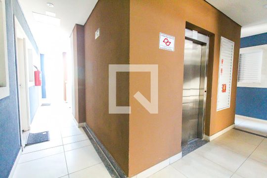 Área comum de apartamento à venda com 2 quartos, 47m² em Vila Carmosina, São Paulo