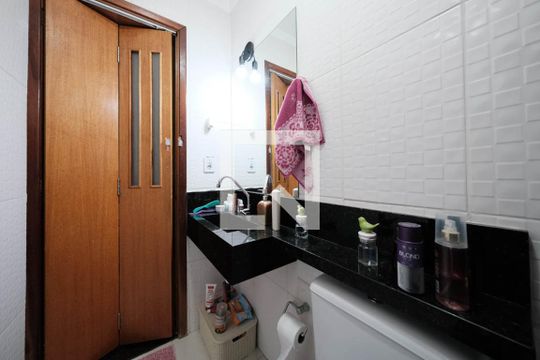 Banheiro de apartamento à venda com 2 quartos, 42m² em Vila Euthalia, São Paulo