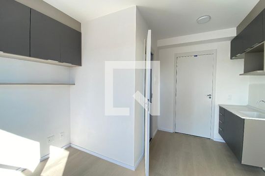 Studio de kitnet/studio para alugar com 1 quarto, 16m² em Mooca, São Paulo