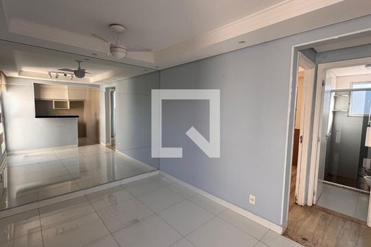 Sala de apartamento à venda com 2 quartos, 47m² em Jardim Anton Von Zuben, Campinas