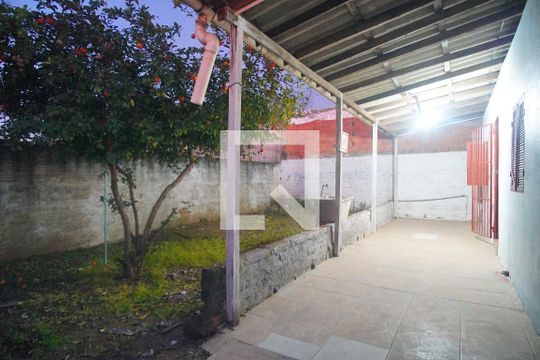 quintal de casa para alugar com 1 quarto, 48m² em Vicentina, São Leopoldo
