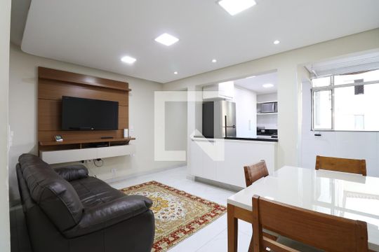 Apartamento à venda com 2 quartos, 67m² em Lapa, São Paulo