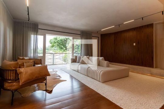 Casa à venda com 3 quartos, 290m² em Perdizes, São Paulo