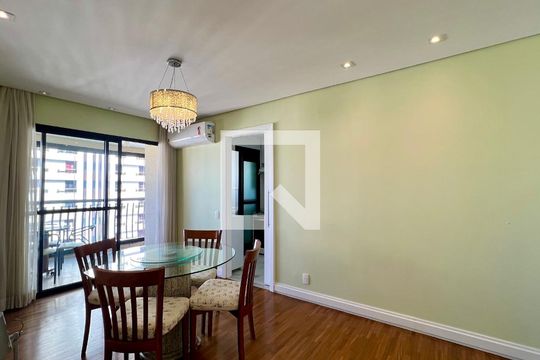 Sala de Jantar de apartamento para alugar com 2 quartos, 115m² em Cerqueira César, São Paulo