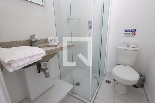 Banheiro de kitnet/studio à venda com 1 quarto, 23m² em Centro Histórico de São Paulo, São Paulo