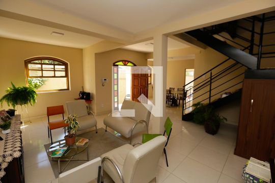 Casa à venda com 5 quartos, 336m² em Miramar (barreiro), Belo Horizonte